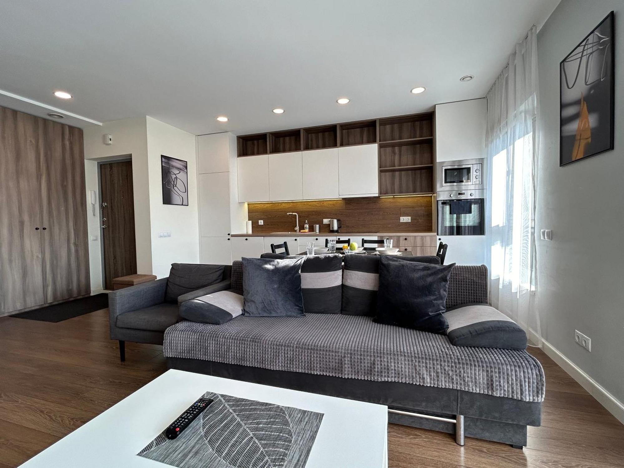 Your Home - Spacious Apartment In City Center, With Balcony & Self Check-In Vilna Exterior foto